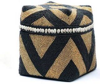 Bazar Bizar De Balinese Cowrie Diamond Offermand Zwart Goud