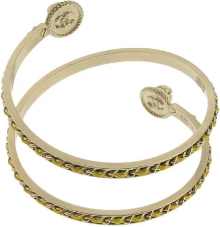 Chanel Vintage Pre owned Metal bracelets , Geel, Dames