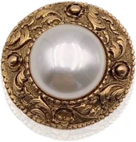Chanel Vintage Pre owned Metal brooches , Geel, Dames