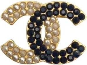 Chanel Vintage Pre owned Pearl chanel jewelry , Geel, Dames