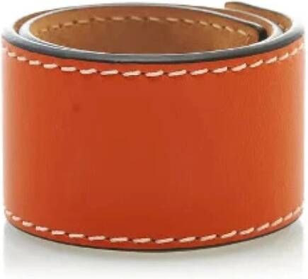 Voldoende lederen armbanden Loewe Pre owned, Oranje, Dames