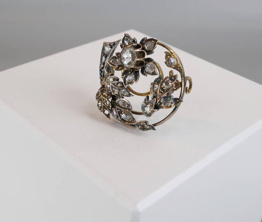 Christian Antieke broche met diamanten